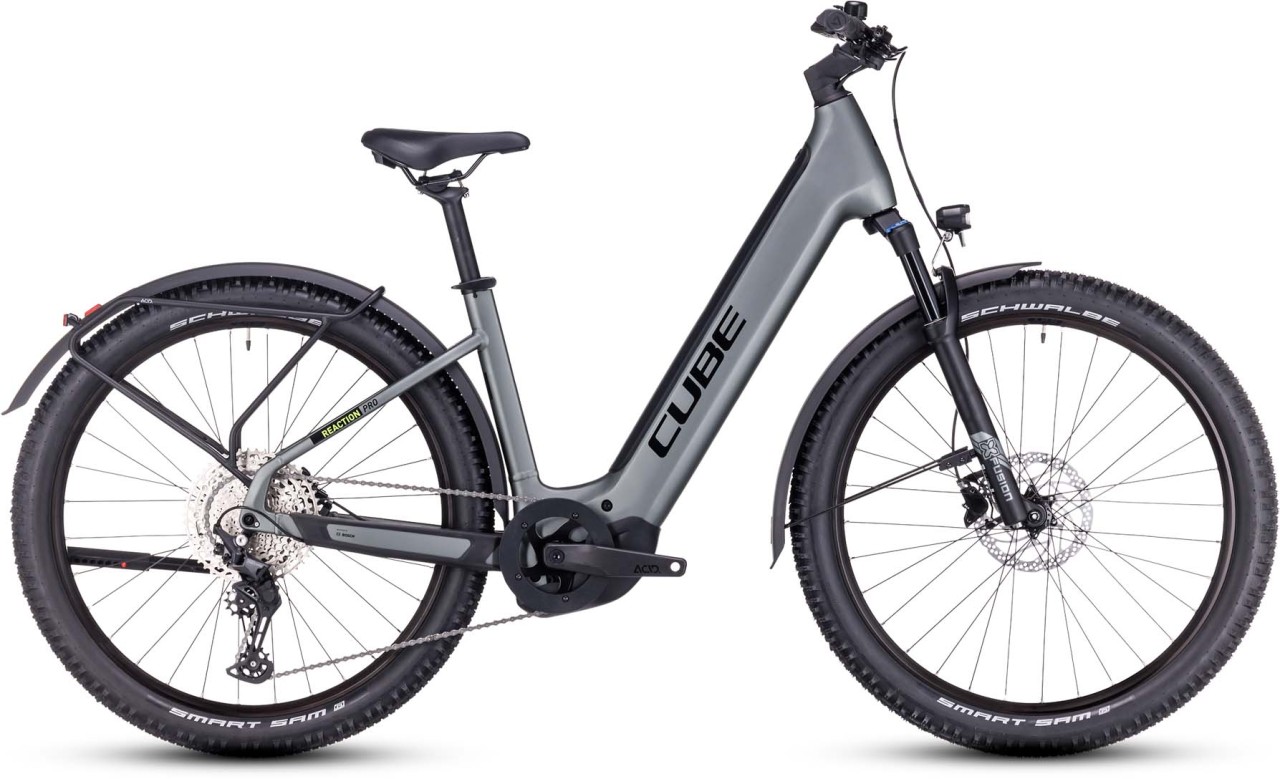 Bicicleta cube reaction shop hybrid pro 625